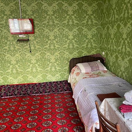 Muharram Homestay In The Neighborhood Of The Registan Square, 家族 ゲストハウス Samarkand Exteriér fotografie