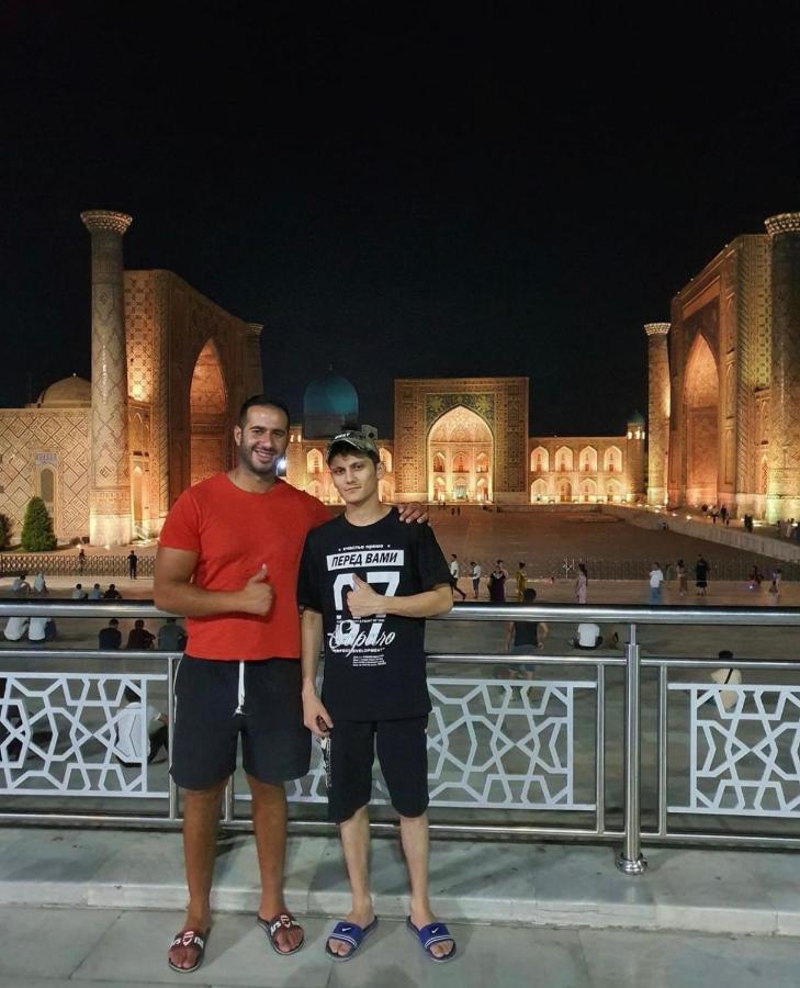 Muharram Homestay In The Neighborhood Of The Registan Square, 家族 ゲストハウス Samarkand Exteriér fotografie