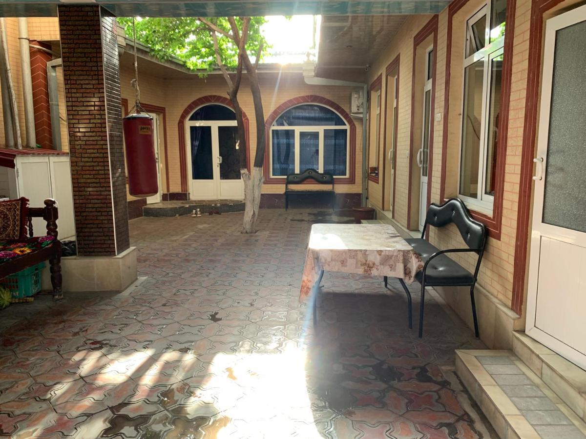 Muharram Homestay In The Neighborhood Of The Registan Square, 家族 ゲストハウス Samarkand Exteriér fotografie