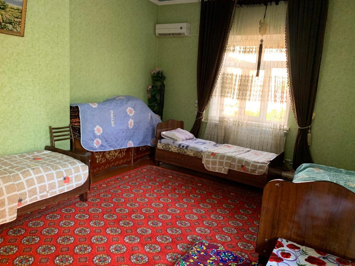 Muharram Homestay In The Neighborhood Of The Registan Square, 家族 ゲストハウス Samarkand Exteriér fotografie