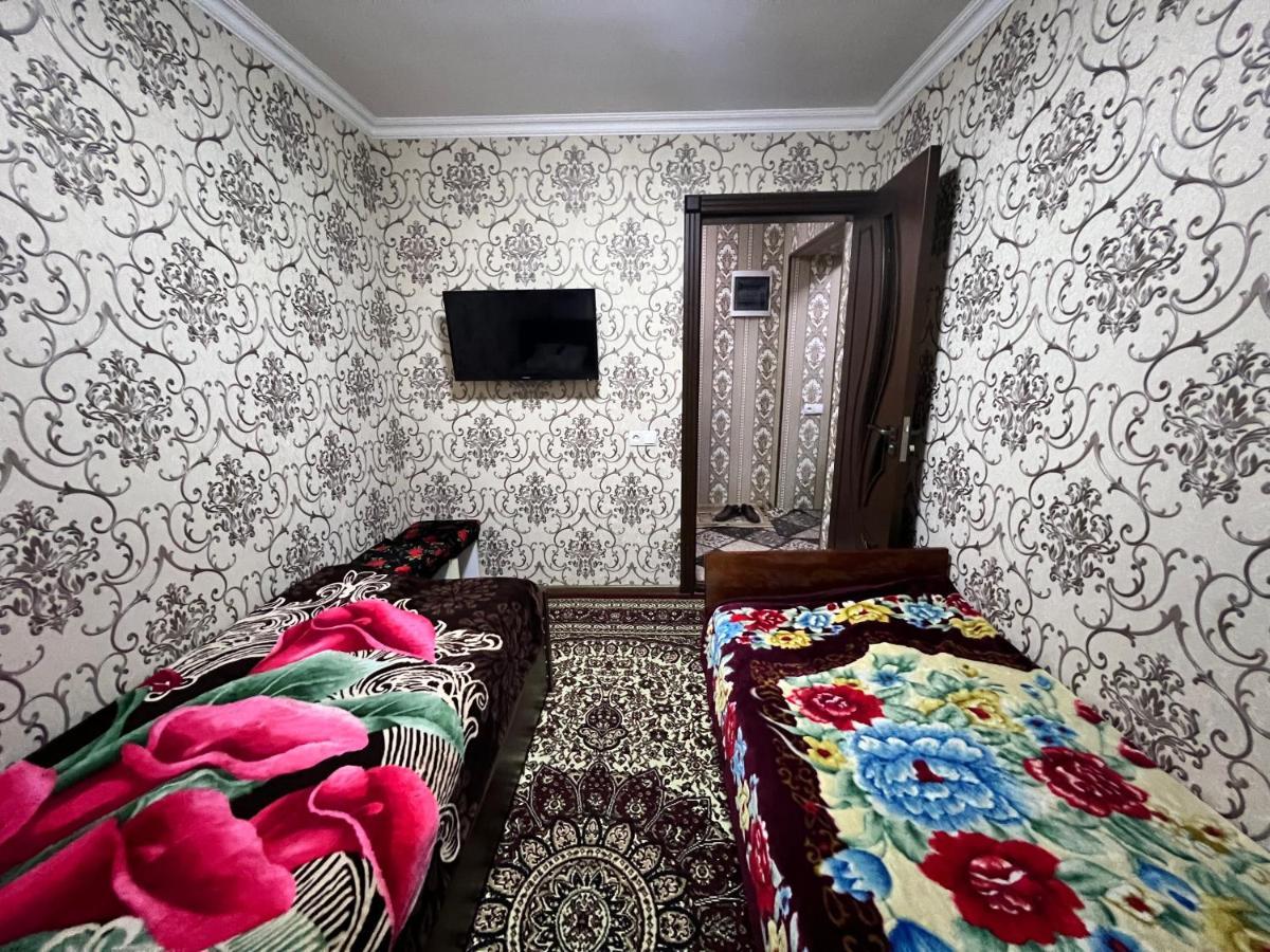 Muharram Homestay In The Neighborhood Of The Registan Square, 家族 ゲストハウス Samarkand Exteriér fotografie