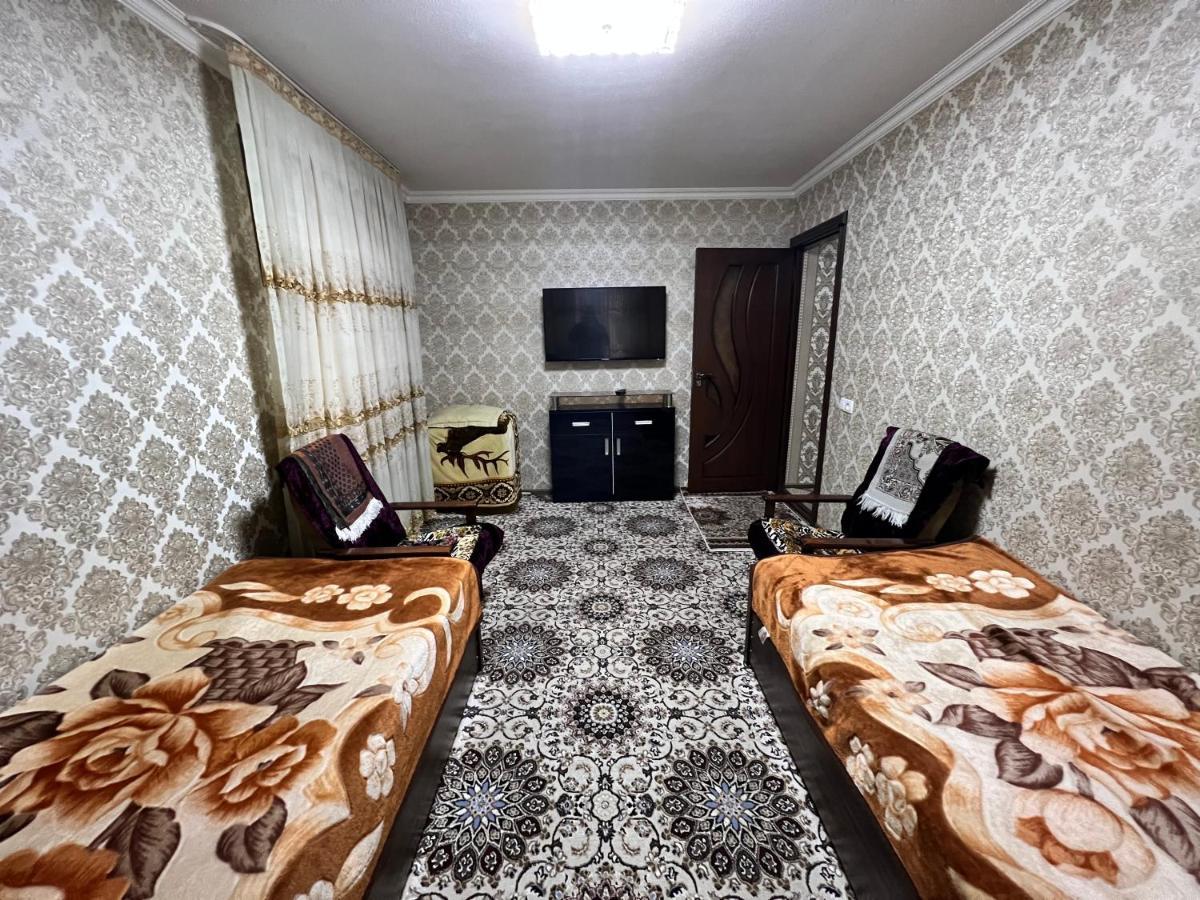 Muharram Homestay In The Neighborhood Of The Registan Square, 家族 ゲストハウス Samarkand Exteriér fotografie